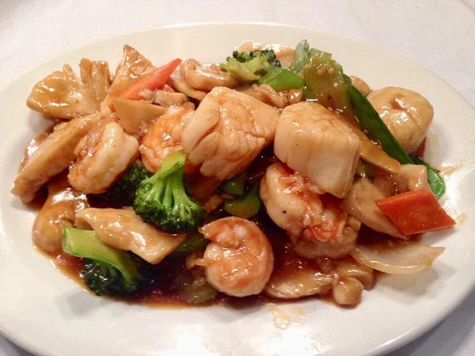Dragon Wok Tri Star Seafood